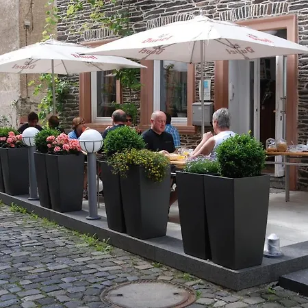 Harry's Vinothek & Restaurant Otel Traben-Trarbach